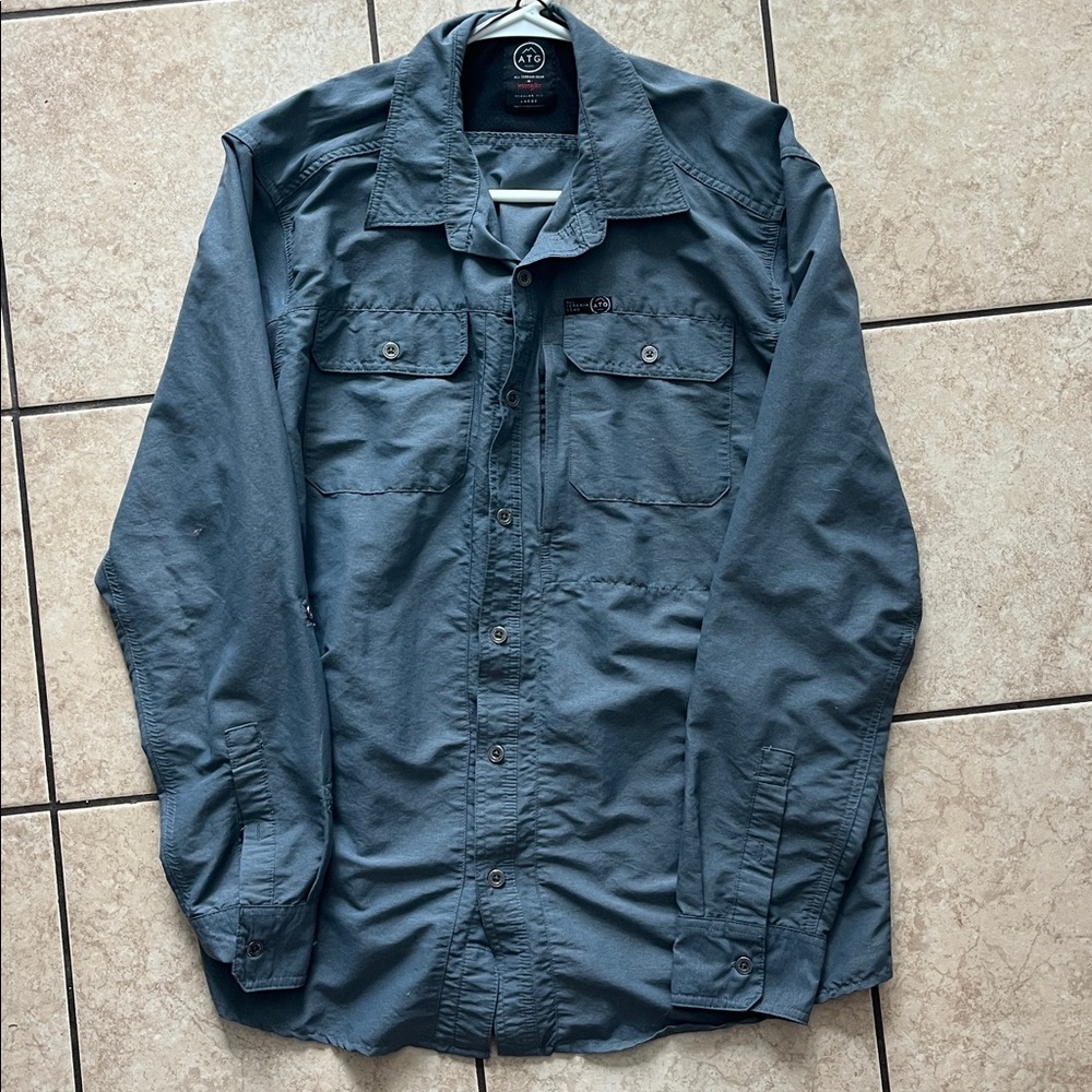 Wrangler Men's Dark Gray Button Up